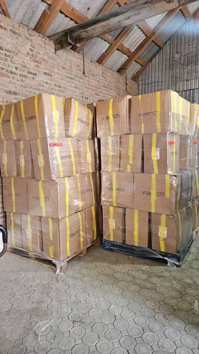 Оптовий склад L-TEX — зона комплектації замовлень