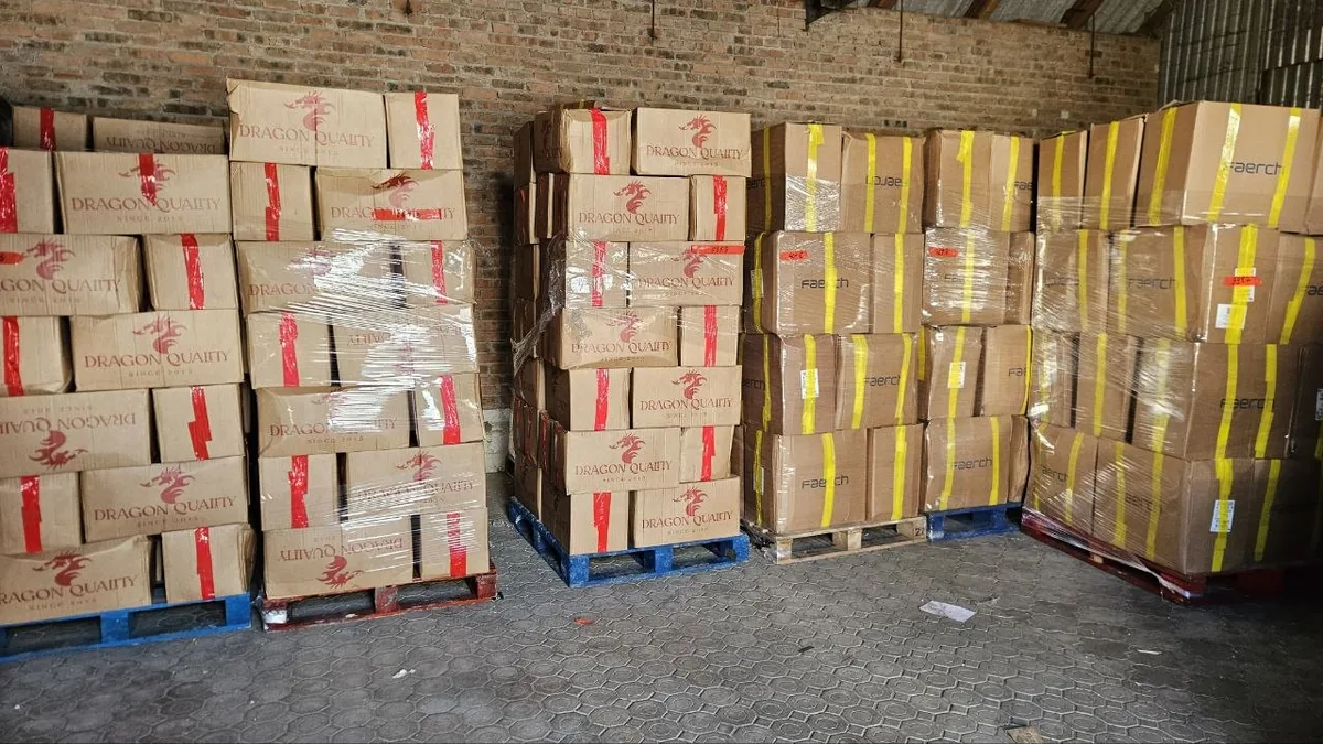 Склад Bric-a-Brac — коробки готові до відправки