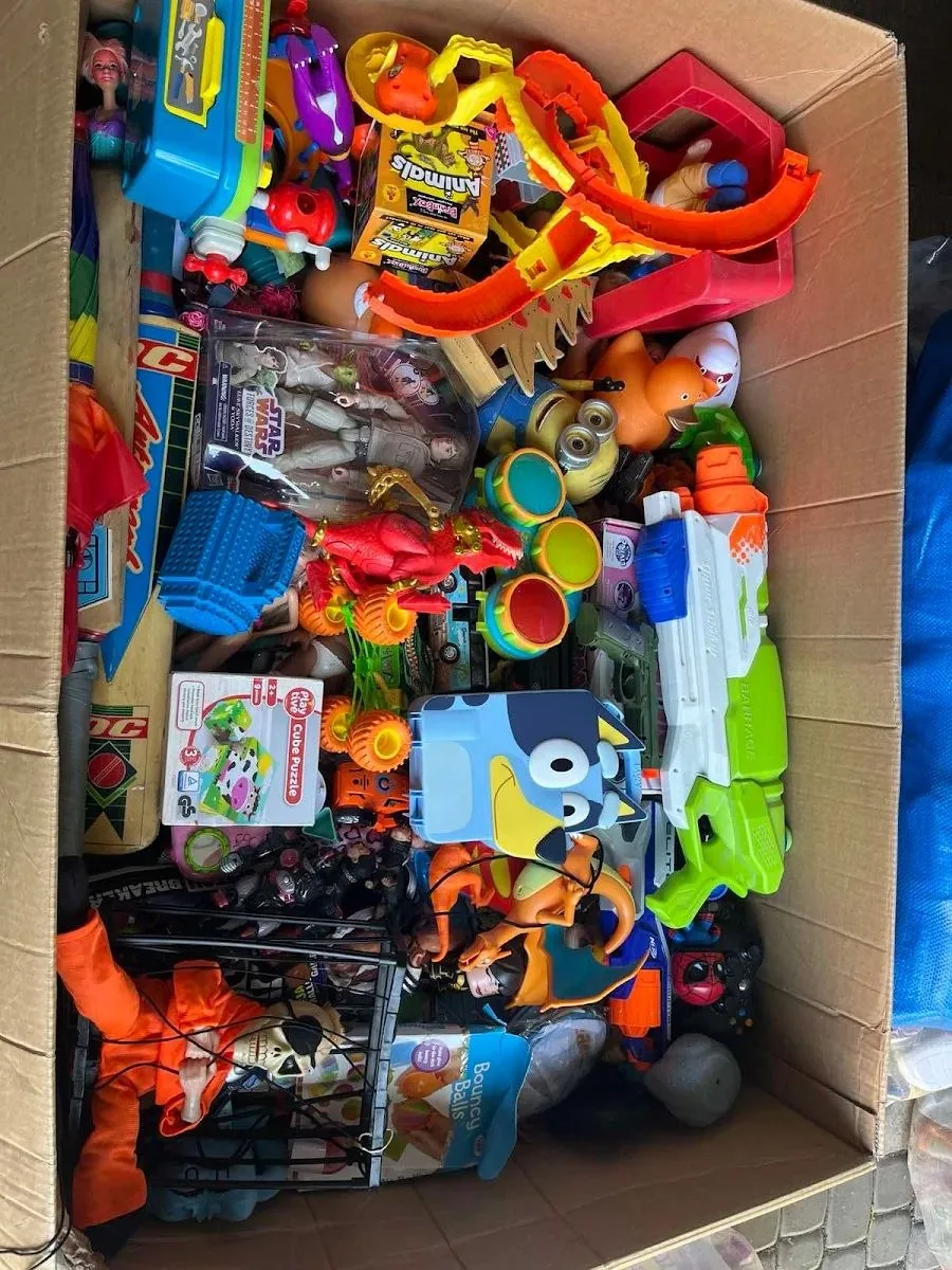 Hard Toys — реальне фото твердих іграшок з UK